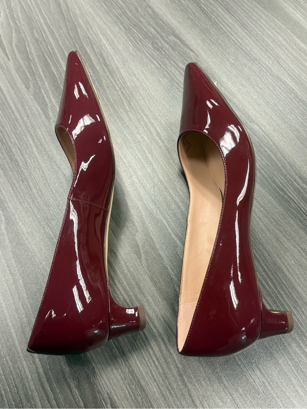 Kate Spade New York Dark Merlot Patent Leather Pointed Toe Pumps Heels Size 9B - Picture 9 of 12